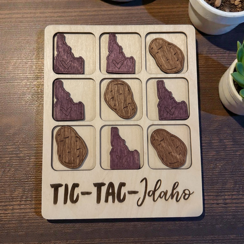 Tic Tac Toe Idaho Game